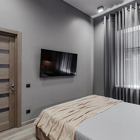 Апартаменты Deribasovskaya 18 Loft Одесса Экстерьер фото