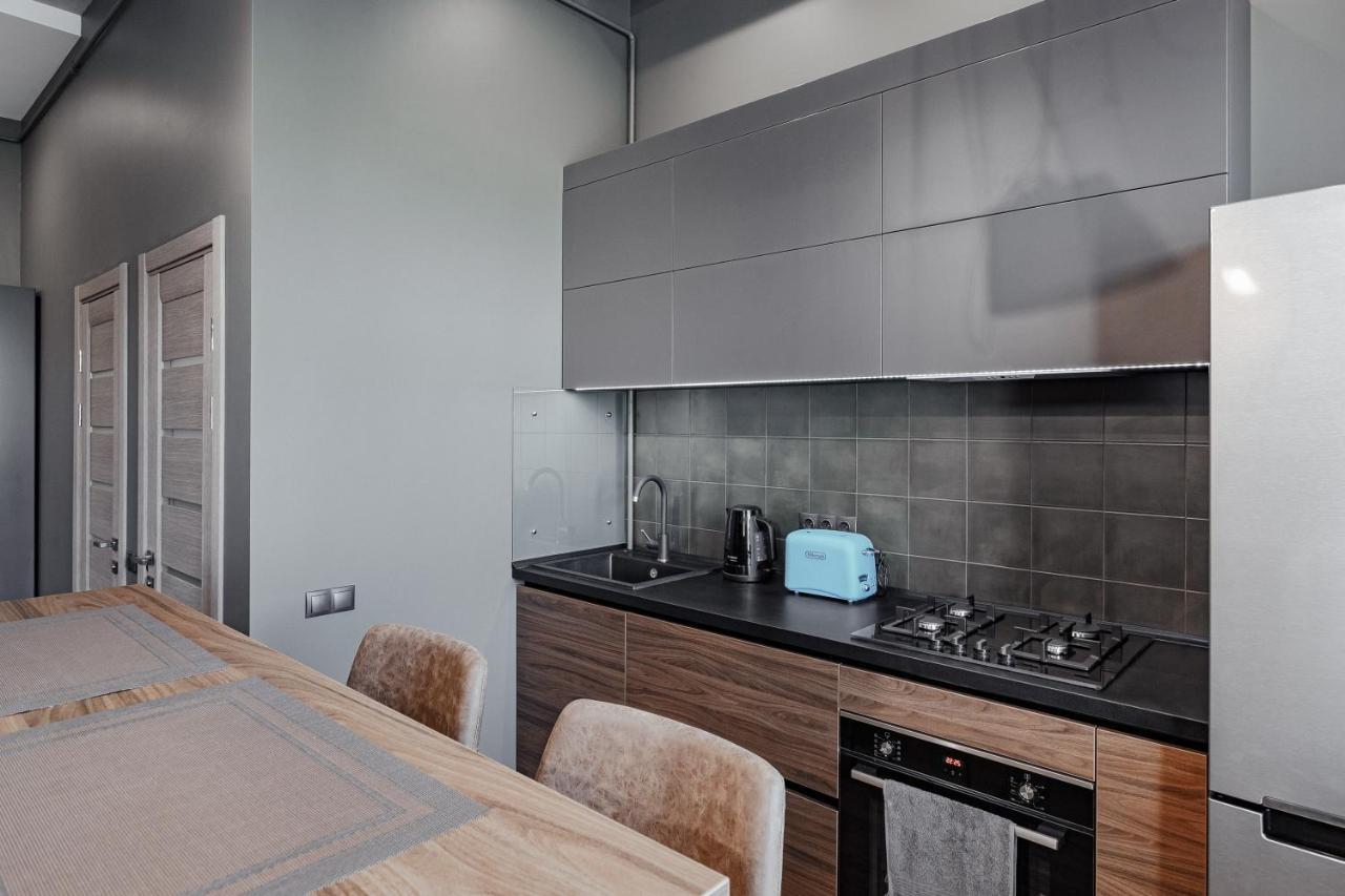 Апартаменты Deribasovskaya 18 Loft Одесса Экстерьер фото