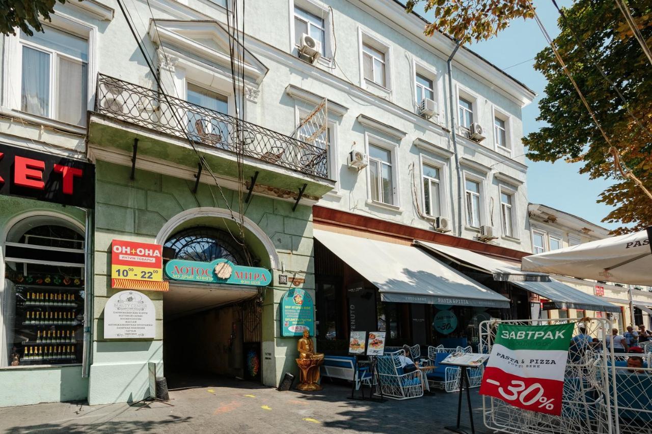 Апартаменты Deribasovskaya 18 Loft Одесса Экстерьер фото